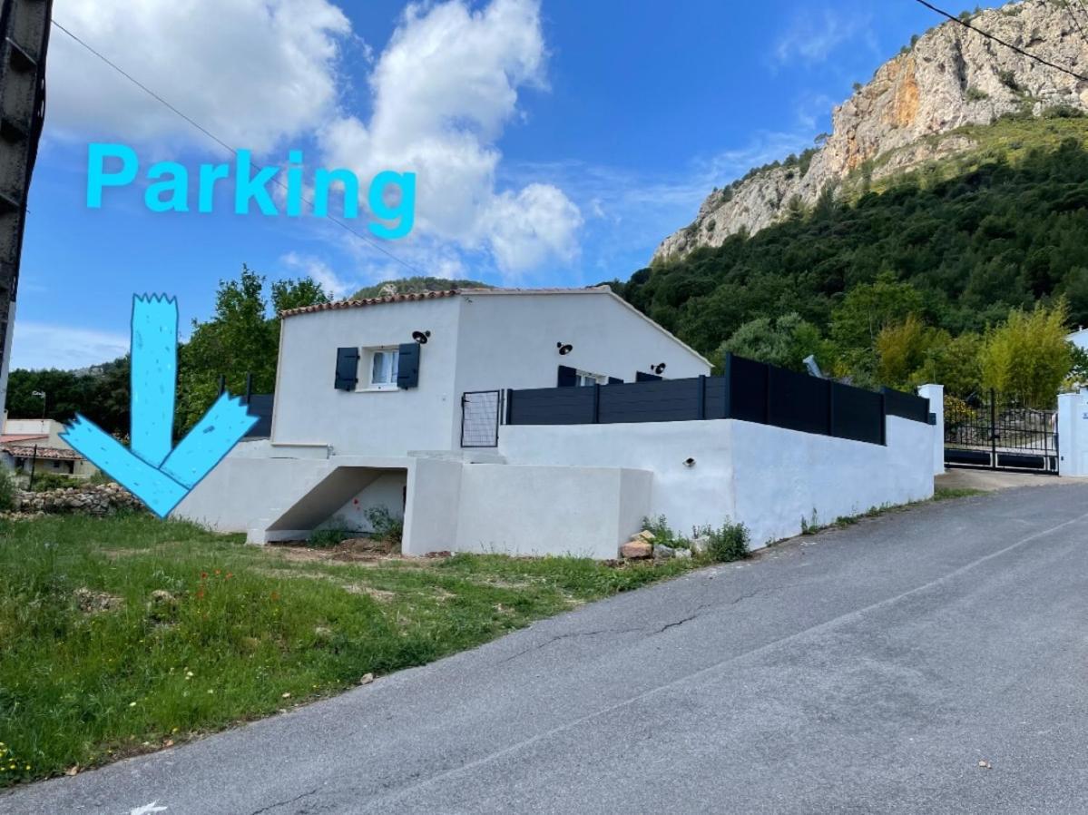 Maison Avec Jardin, Parking Entre Mer Et Montagne Le Revest-le-Eaux Zewnętrze zdjęcie